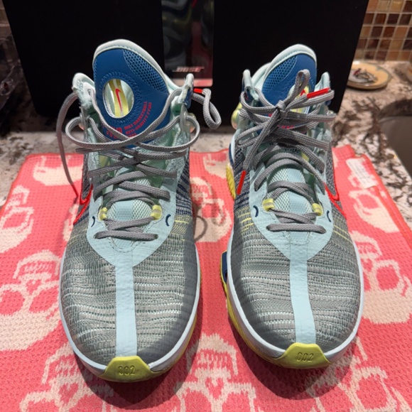 Size 9.5 - Nike Air Zoom GT Jump 2 Alpha Wave - Picture 4 of 14